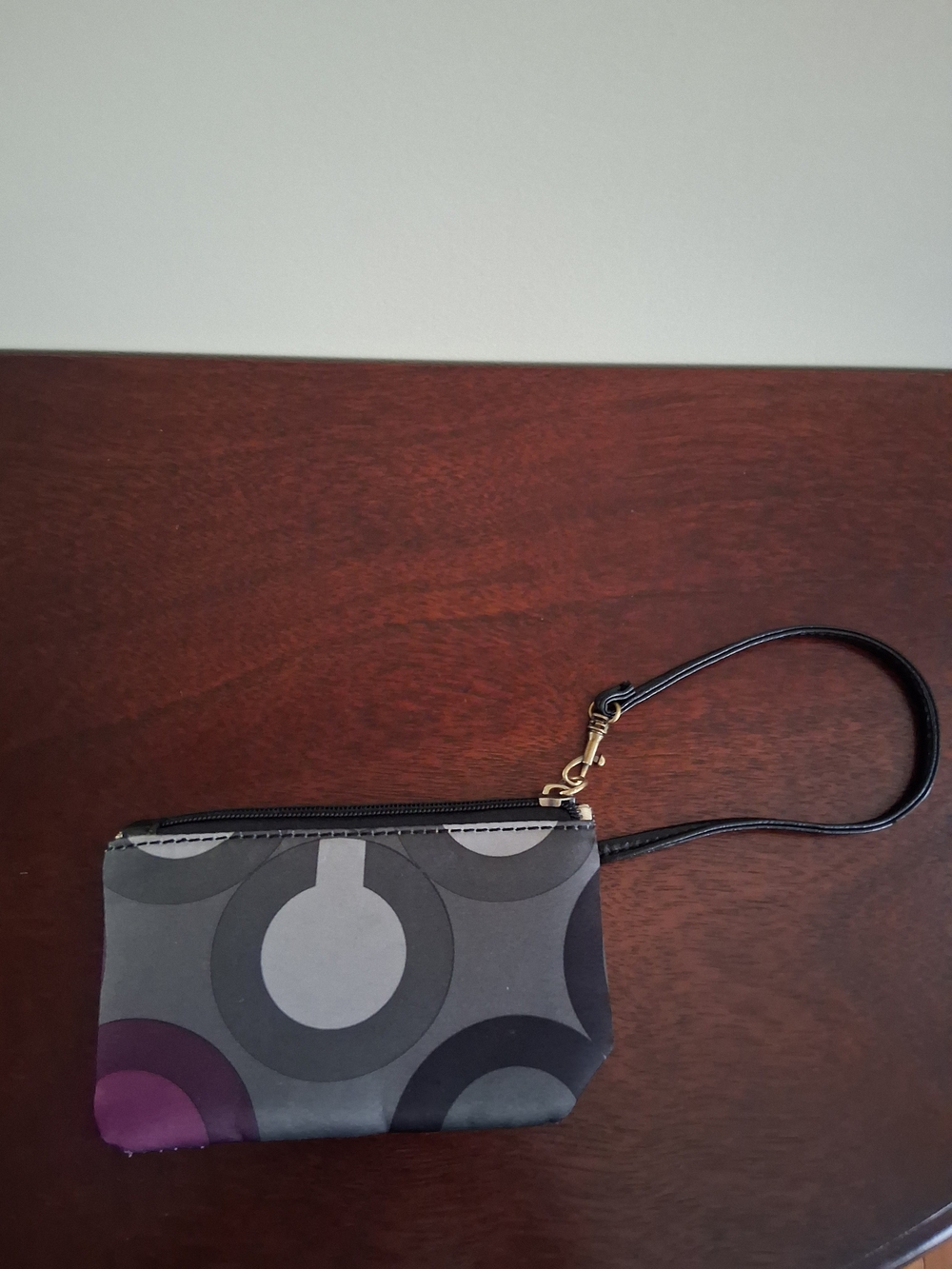 Vintage Authentic Coach Madison Op Art Signature Circles Satin Women's Wristlet